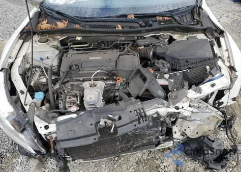 2017 Honda Accord Lx из США, поврежденный, VIN 1HGCR2F39HA095391